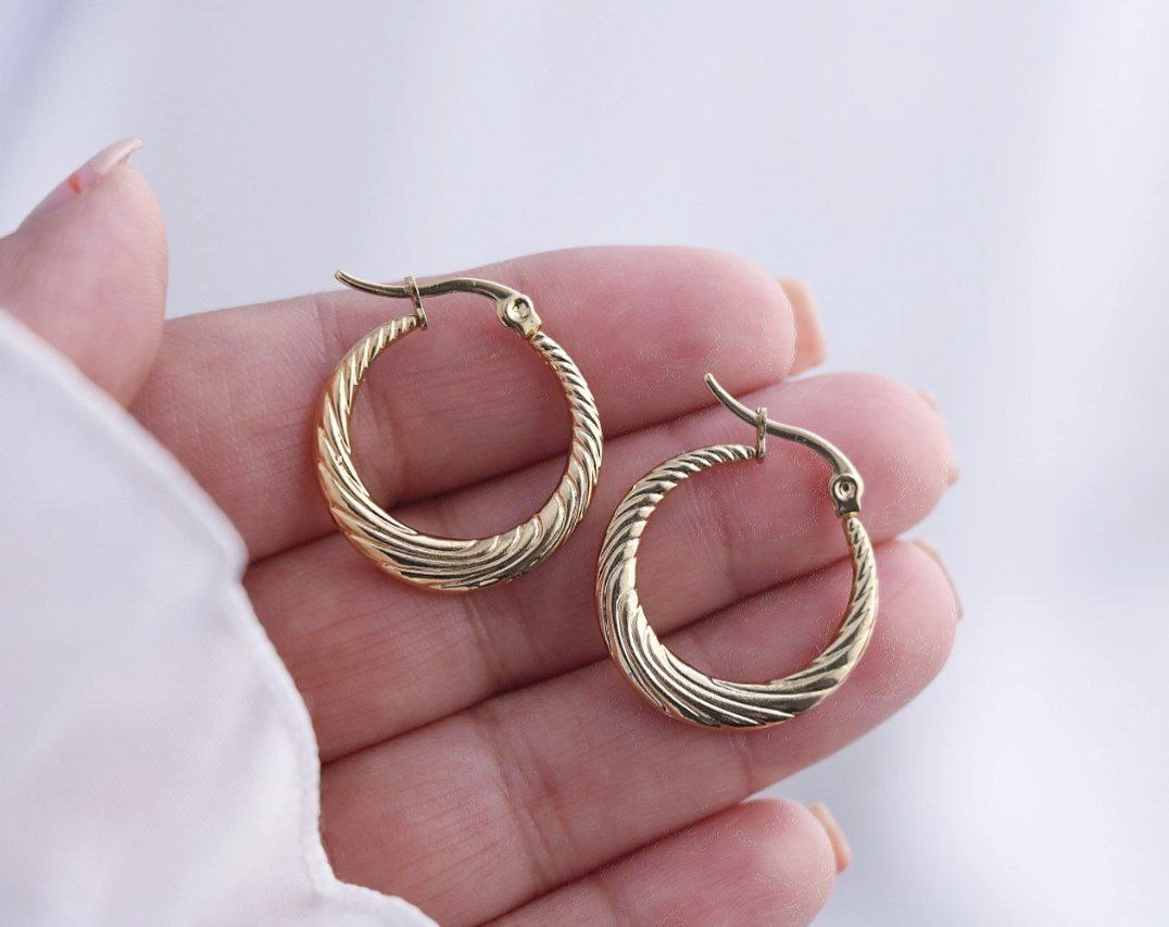 گوشواره استیل مینیمال طلایی آسو